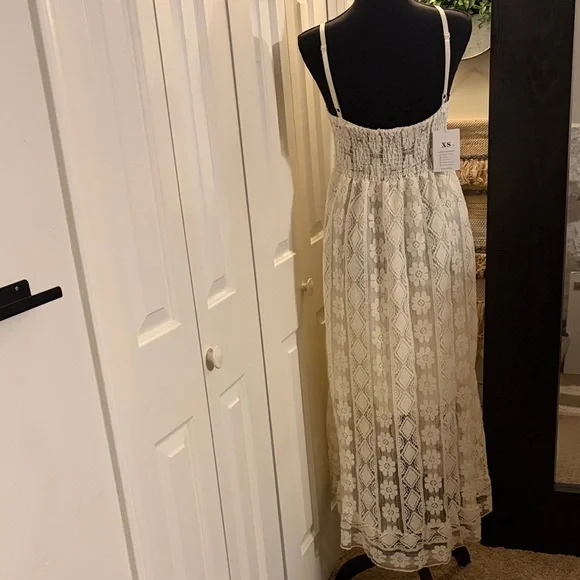 Cupshe Cream Lace High Low Maxi Dress - Picture 2 of 8